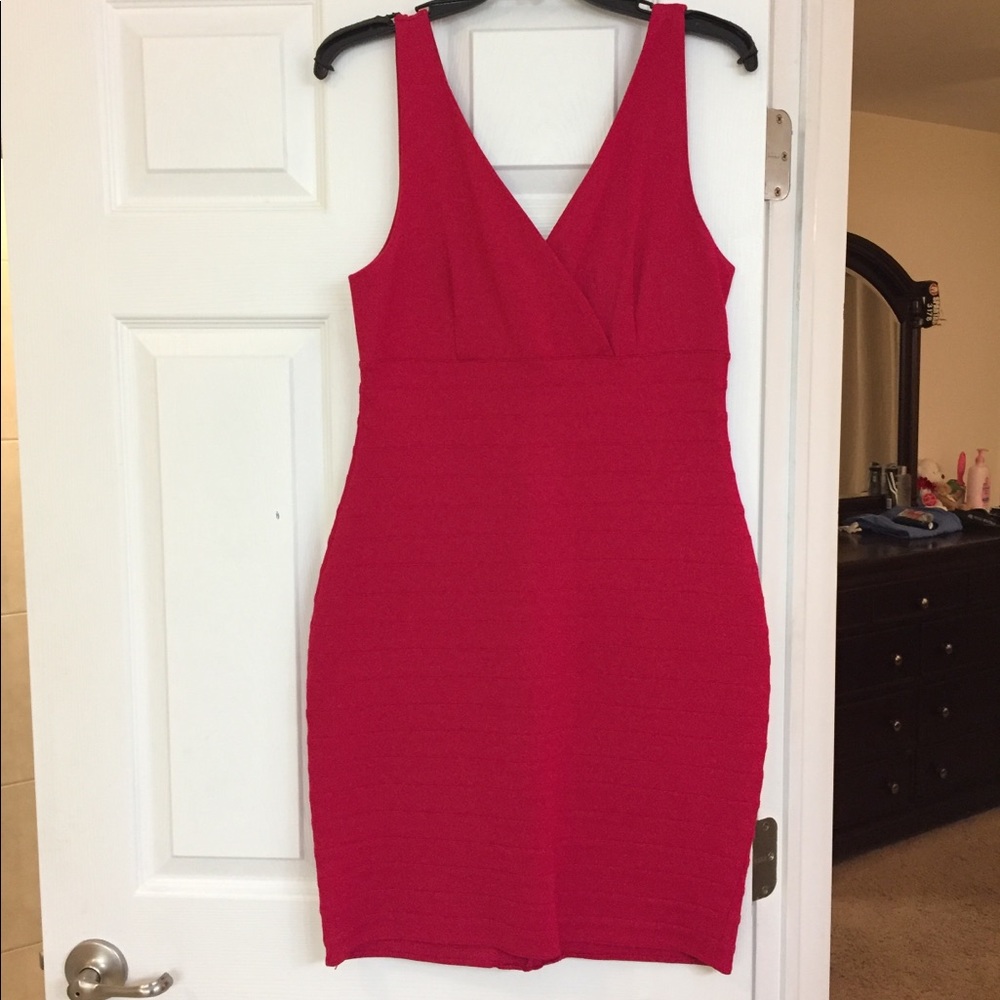 Express Bodycon Bandage Dress! 🔥😍